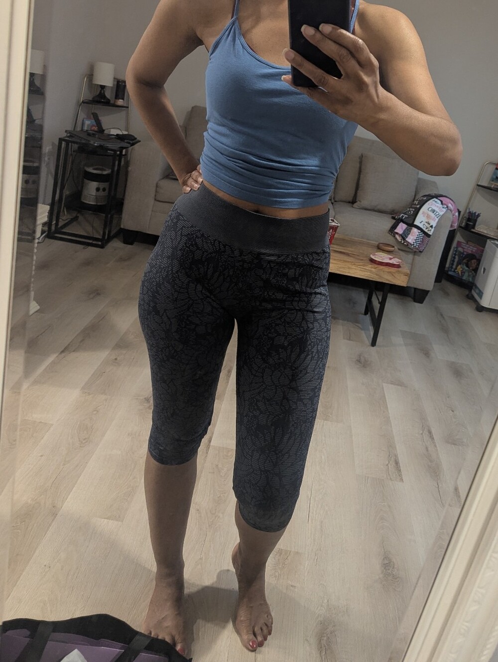 Fabletics Cropped Pants - Picture 2 of 9